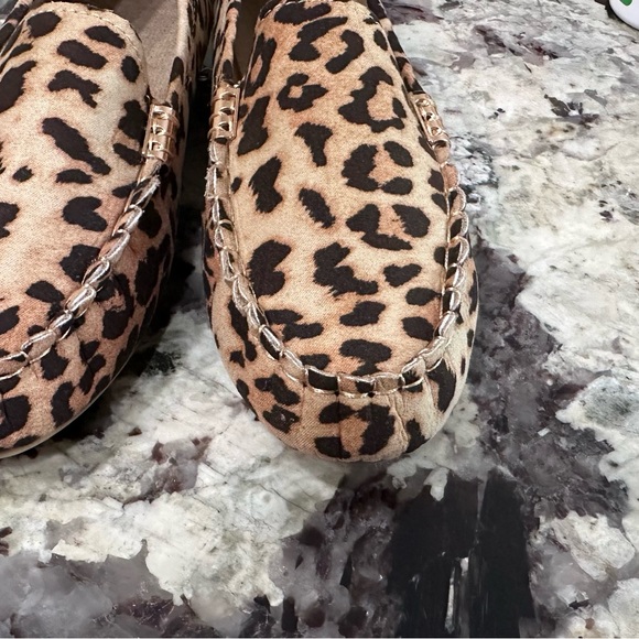 Brown and Gold Flat Loafers with Leopard Print Size 8 - Picture 7 of 8